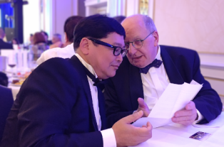 Foods R&D 代表取締役社長 安達 成明